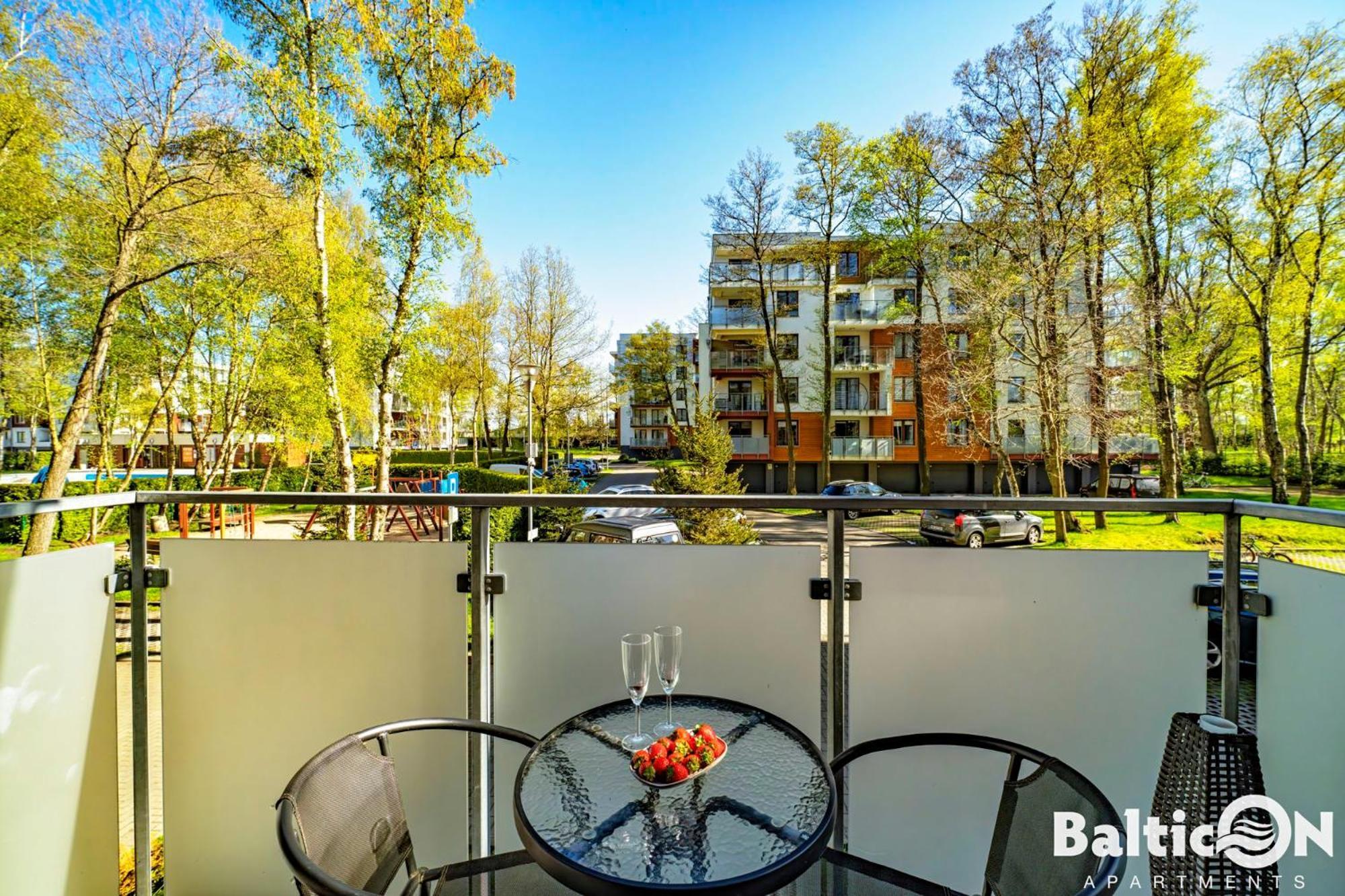 Apartamenty Balticon Polanki - Sauna, Fitness Inclusive - Basen Latem, Pool Im Sommer Колобжег Екстер'єр фото